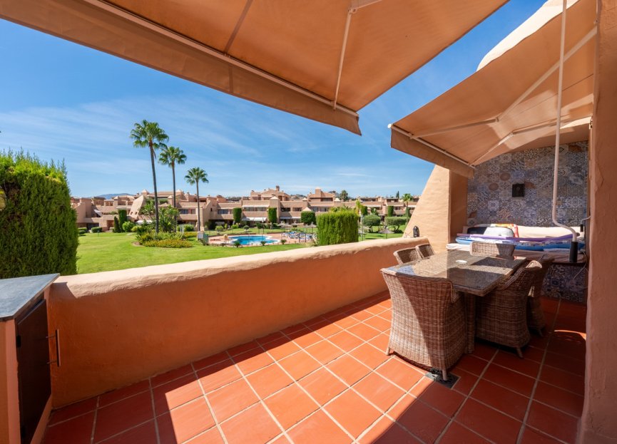 Resale - Apartment - Penthouse - Estepona - Atalaya