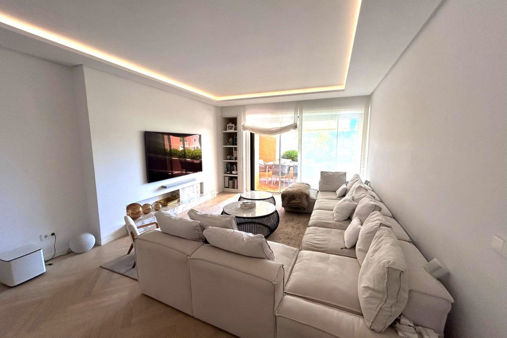 Resale - Apartment - Penthouse - Estepona - Atalaya