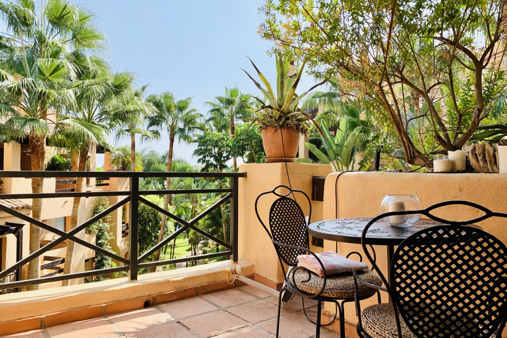 Resale - Apartment - Penthouse - Estepona - Atalaya