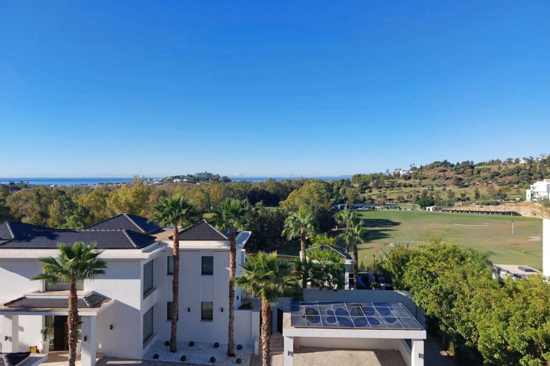 Resale - Apartment - Penthouse - Estepona - Atalaya