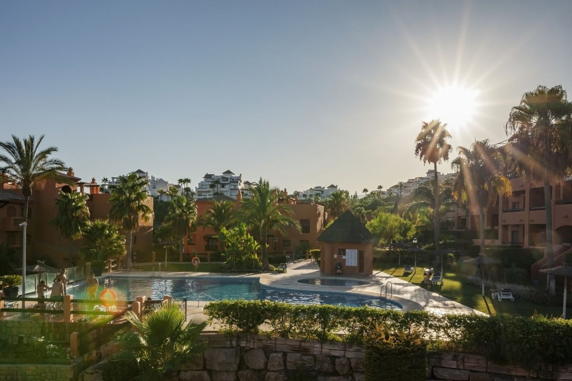 Resale - Apartment - Penthouse - Estepona - Atalaya