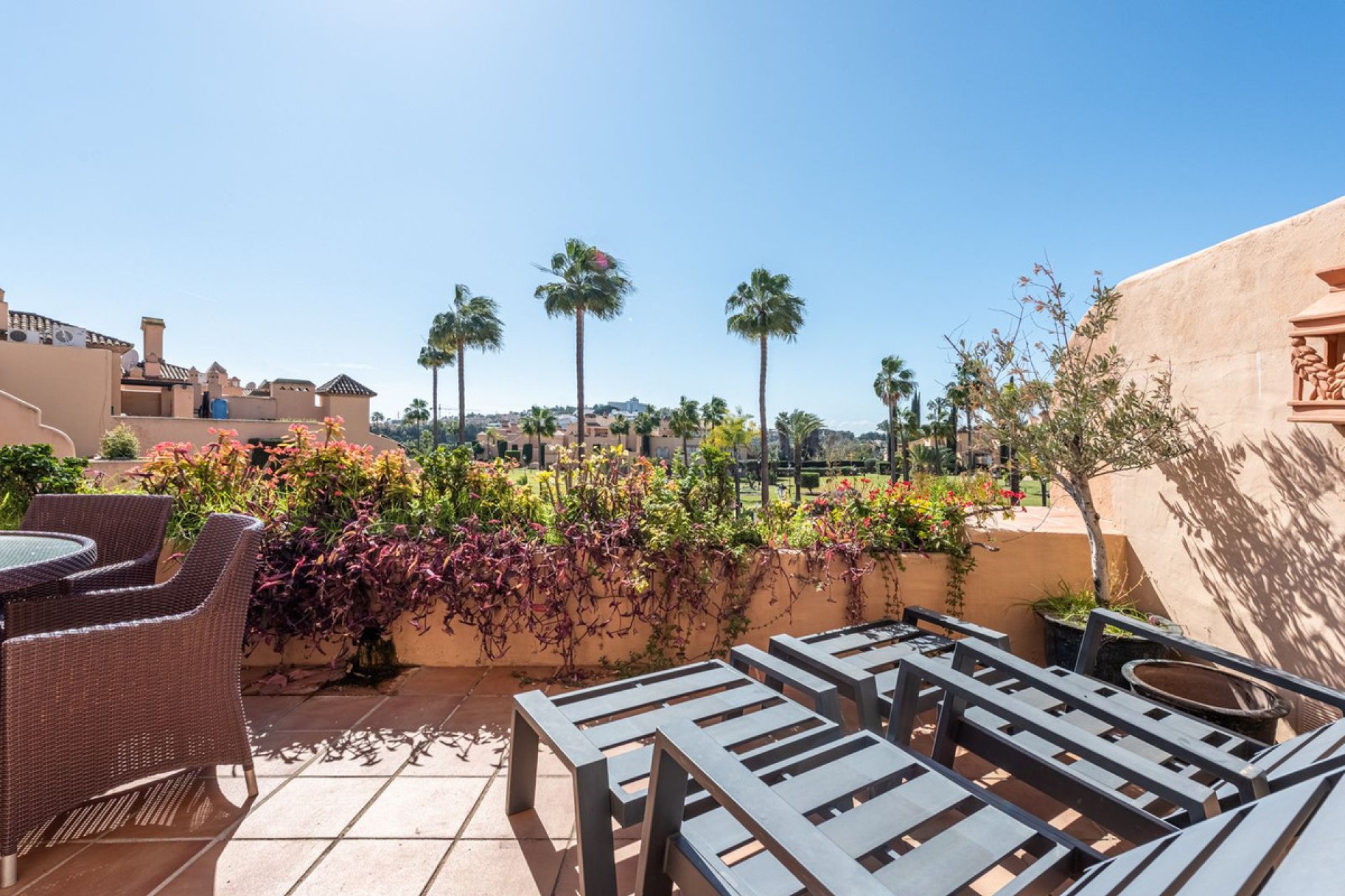 Resale - Apartment - Penthouse - Estepona - Atalaya