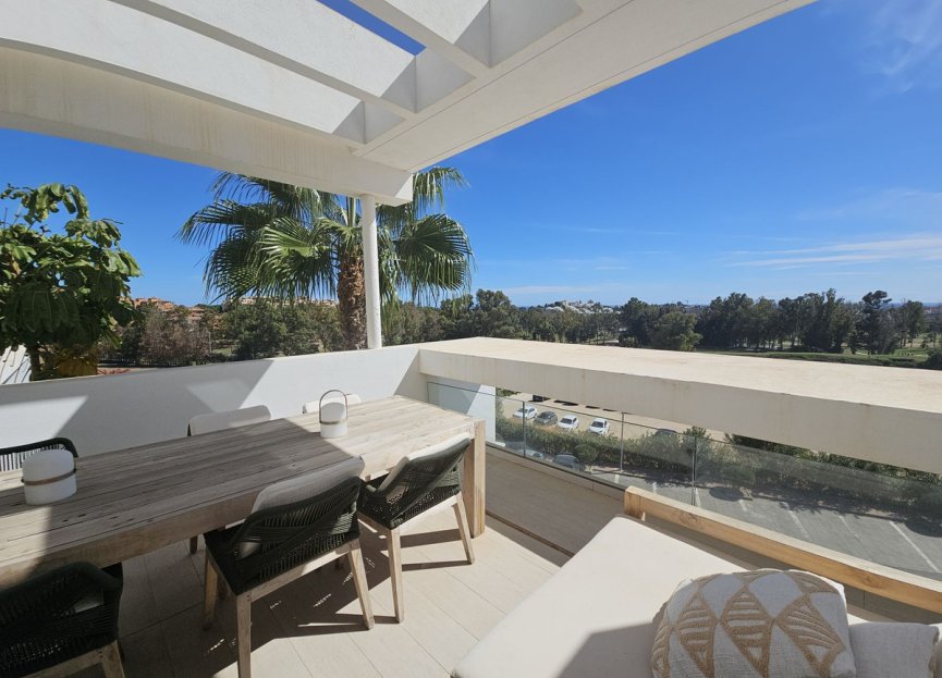 Resale - Apartment - Penthouse - Estepona - Atalaya