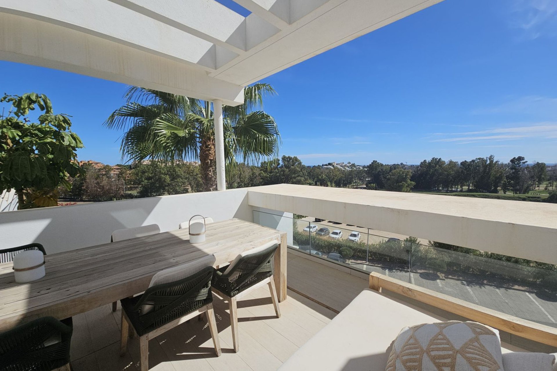 Resale - Apartment - Penthouse - Estepona - Atalaya