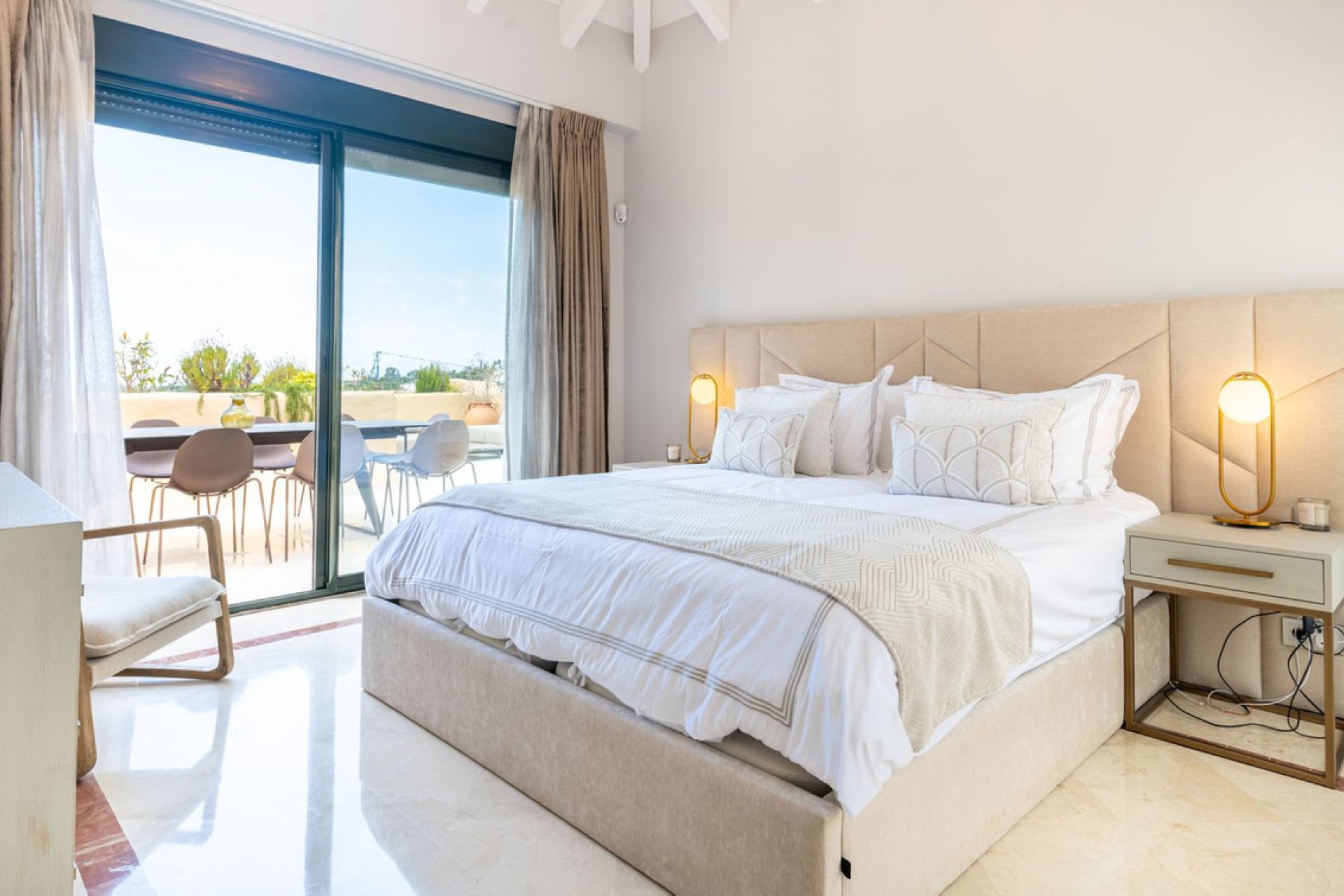 Resale - Apartment - Penthouse - Estepona - Atalaya