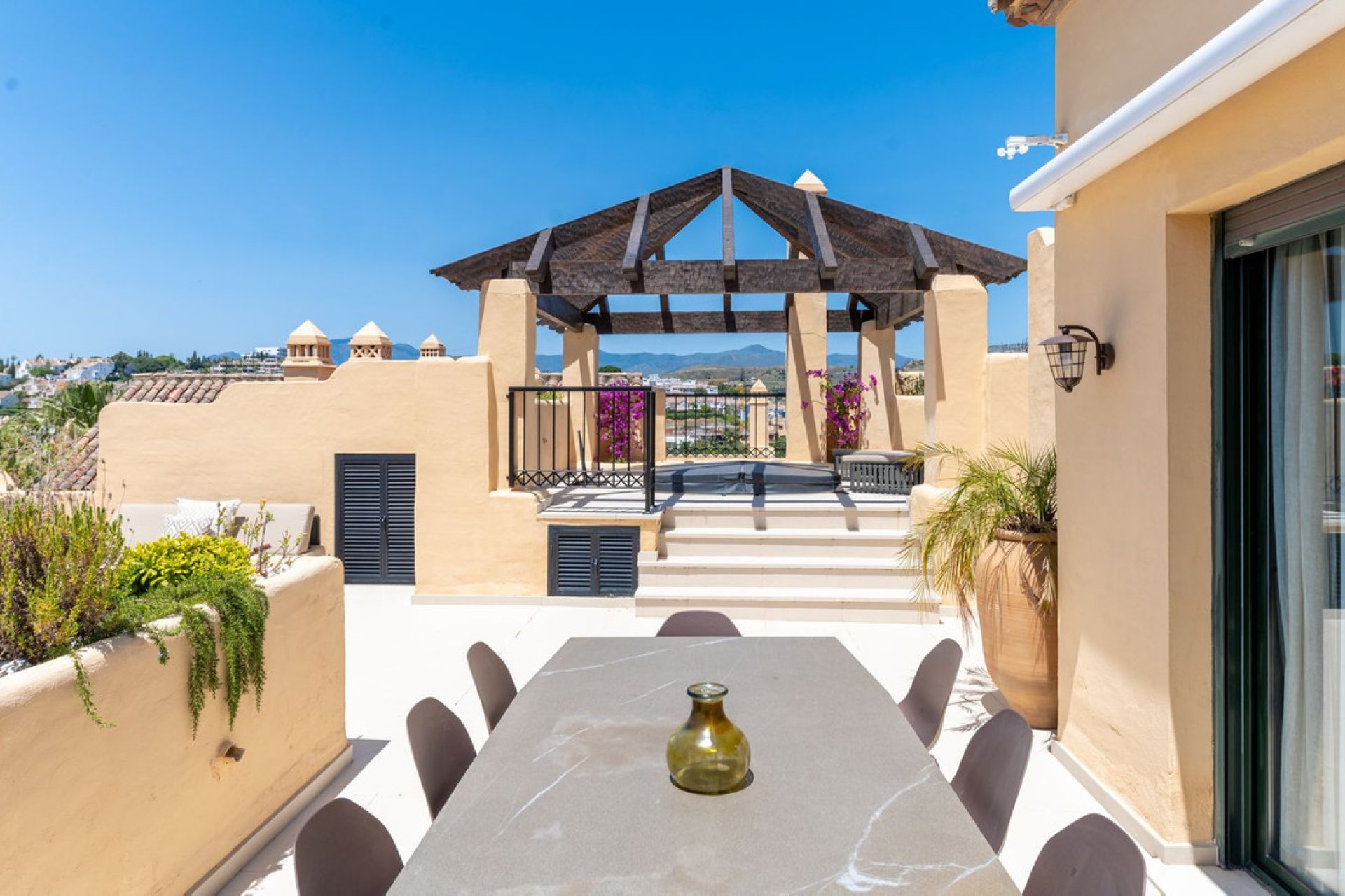 Resale - Apartment - Penthouse - Estepona - Atalaya