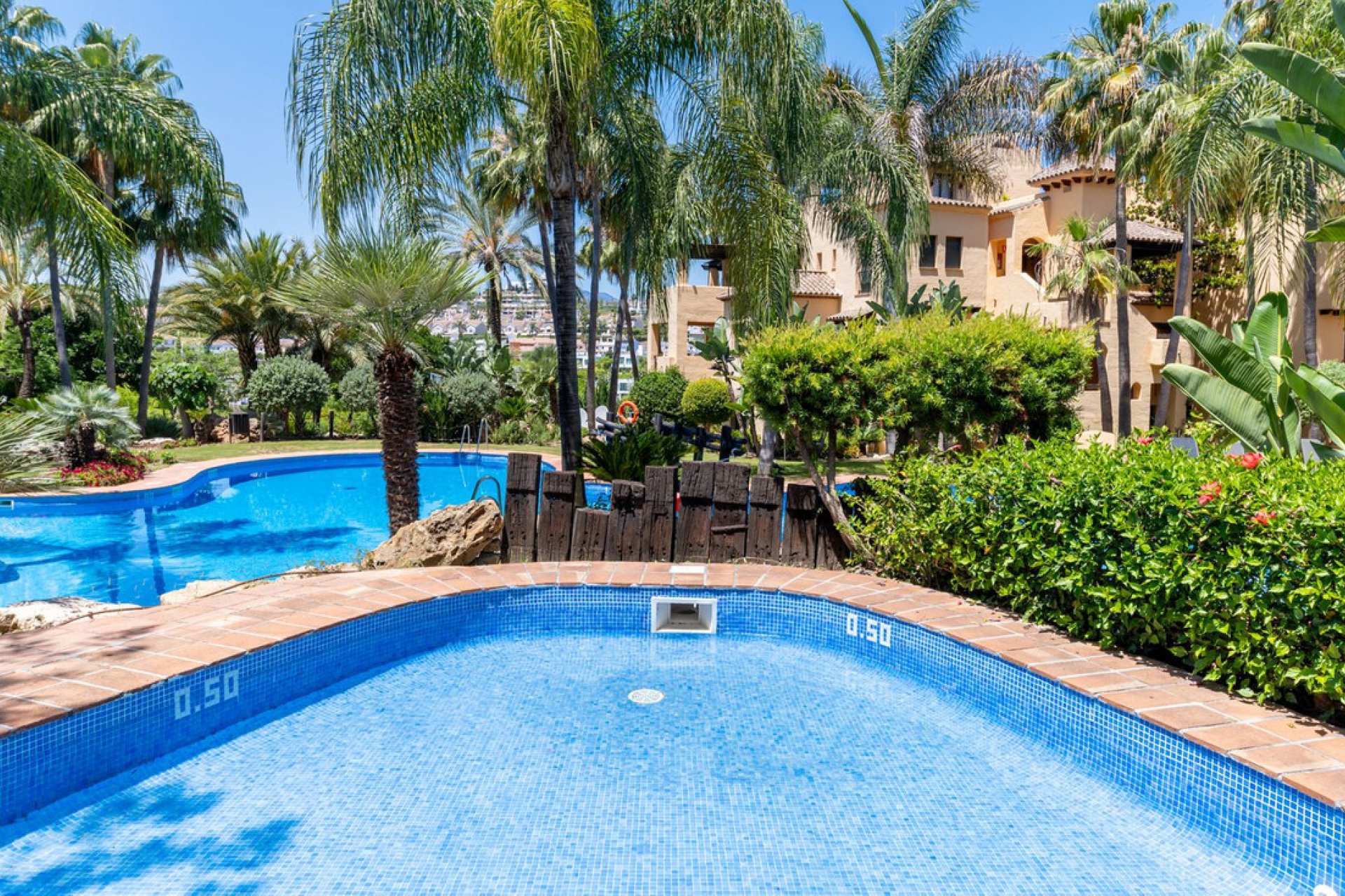 Resale - Apartment - Penthouse - Estepona - Atalaya