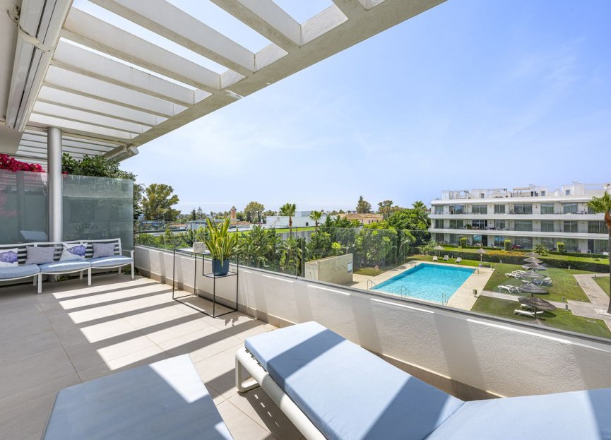 Resale - Apartment - Penthouse - Estepona - Bel Air