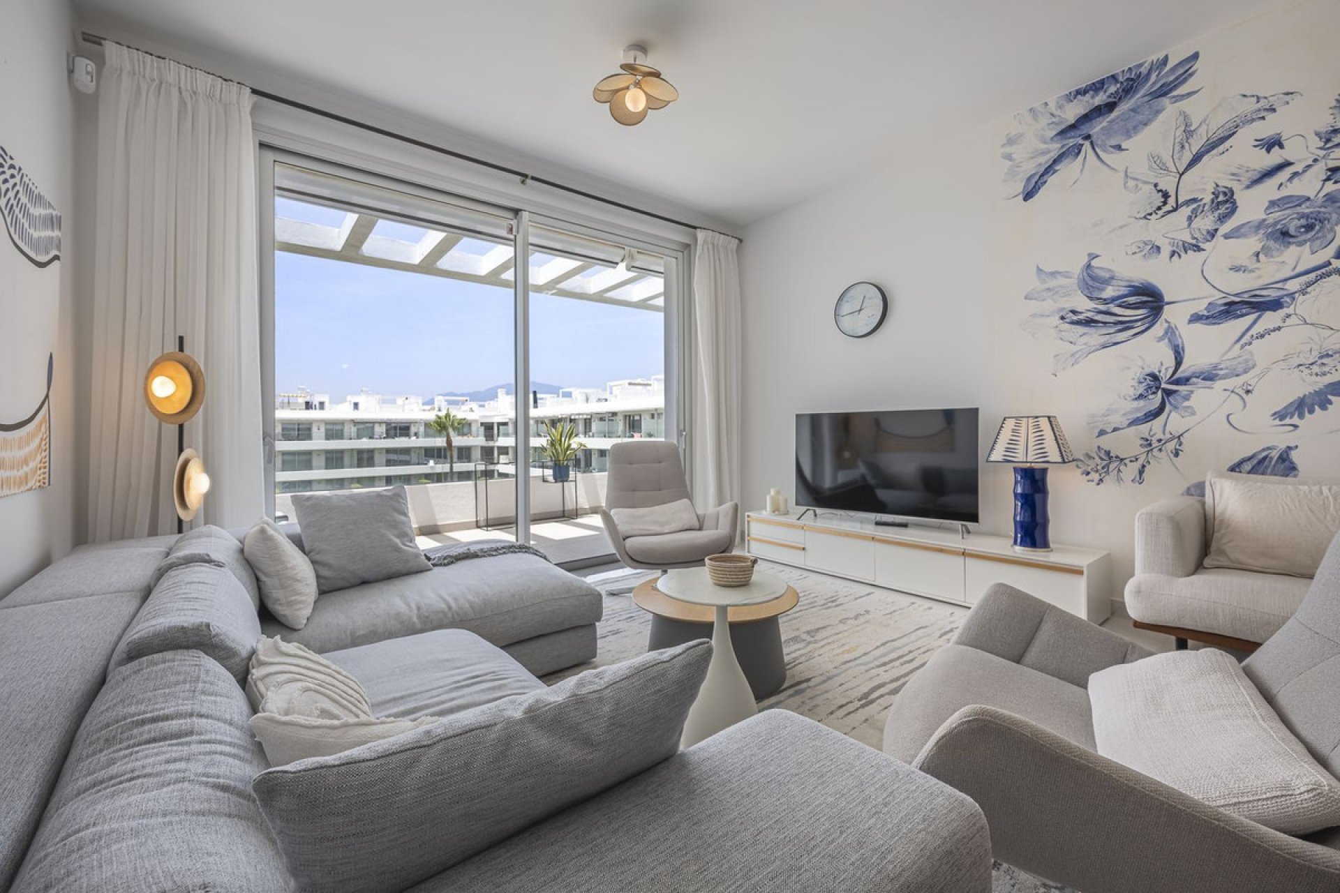 Resale - Apartment - Penthouse - Estepona - Bel Air