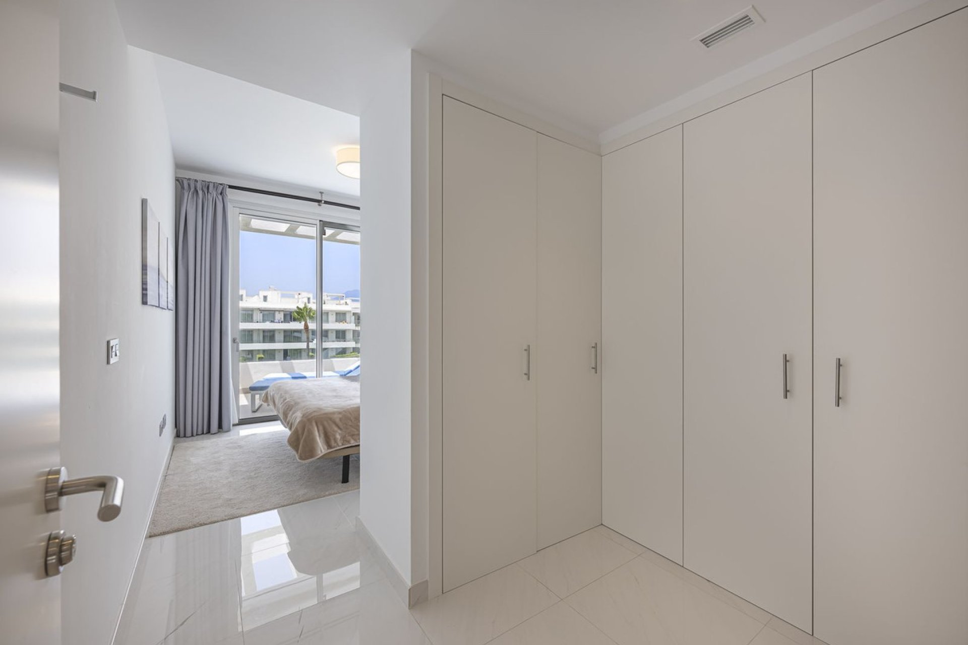 Resale - Apartment - Penthouse - Estepona - Bel Air