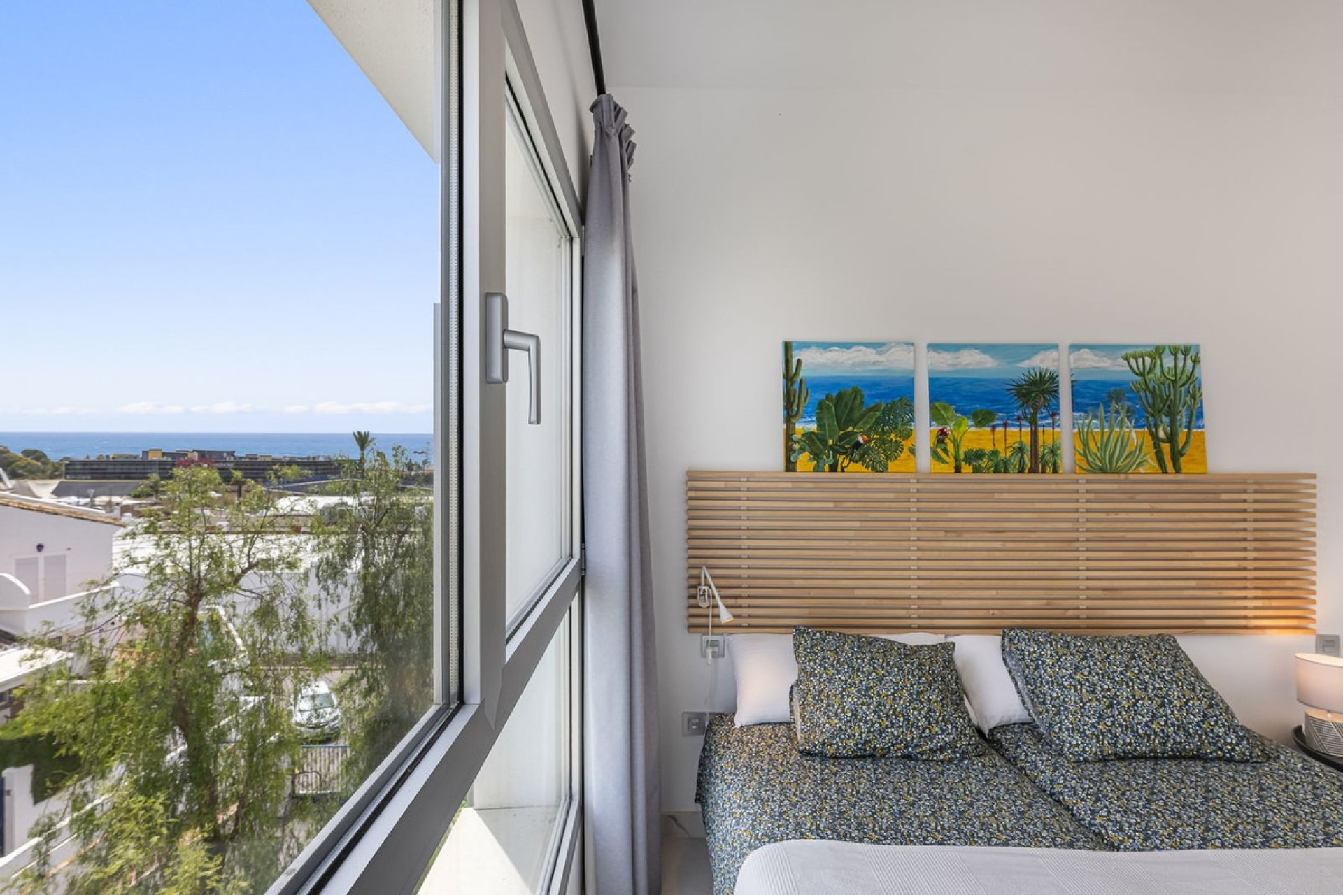 Resale - Apartment - Penthouse - Estepona - Bel Air