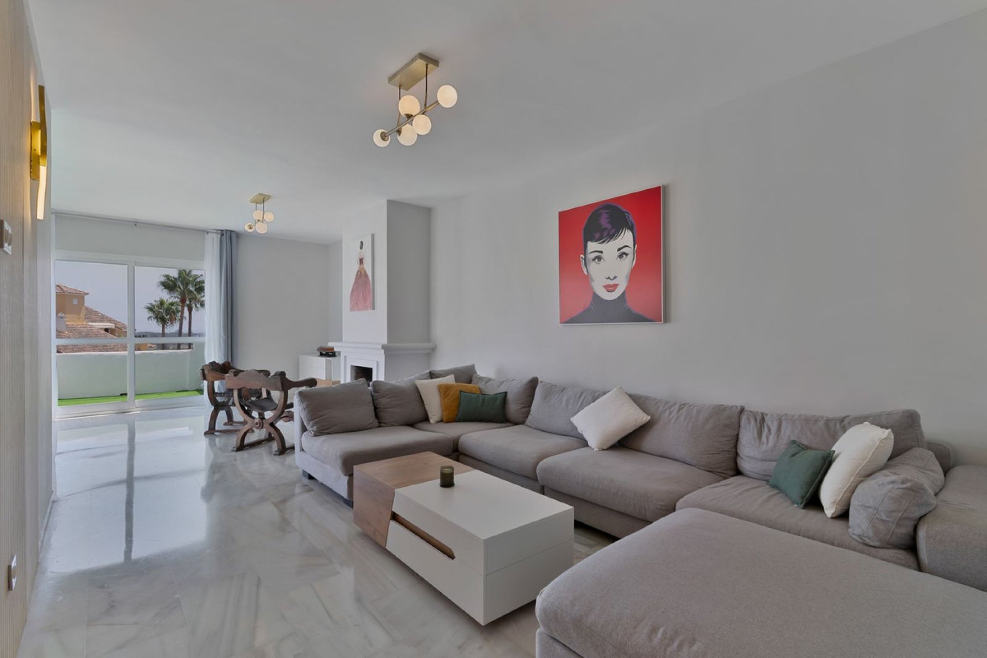 Resale - Apartment - Penthouse - Estepona - Bel Air