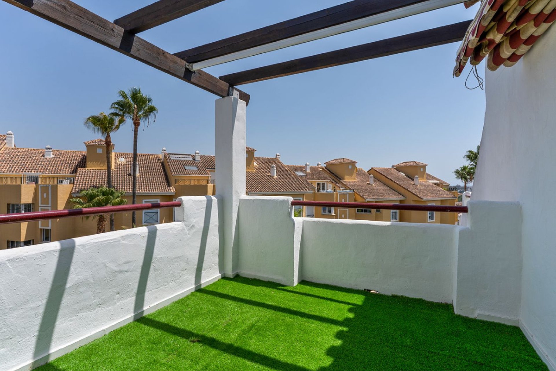 Resale - Apartment - Penthouse - Estepona - Bel Air