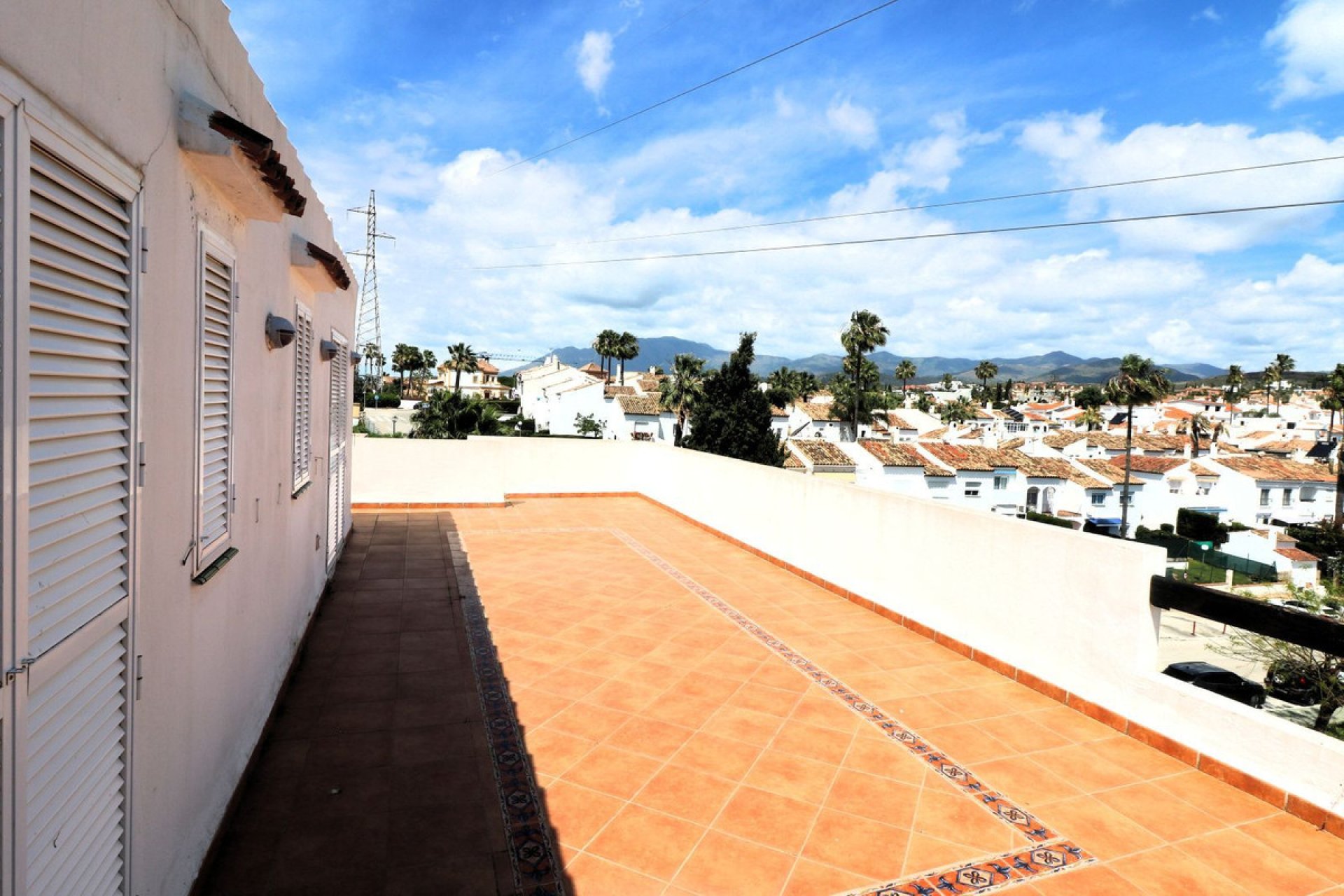 Resale - Apartment - Penthouse - Estepona - Bel Air