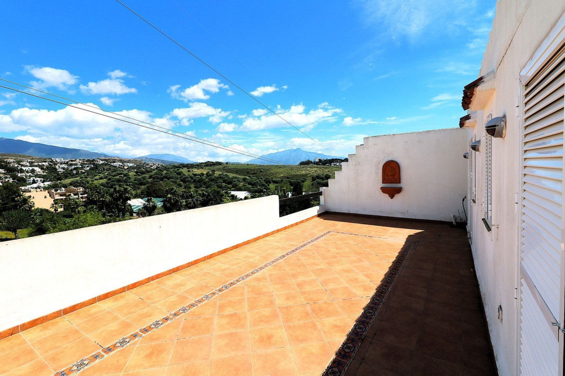 Resale - Apartment - Penthouse - Estepona - Bel Air