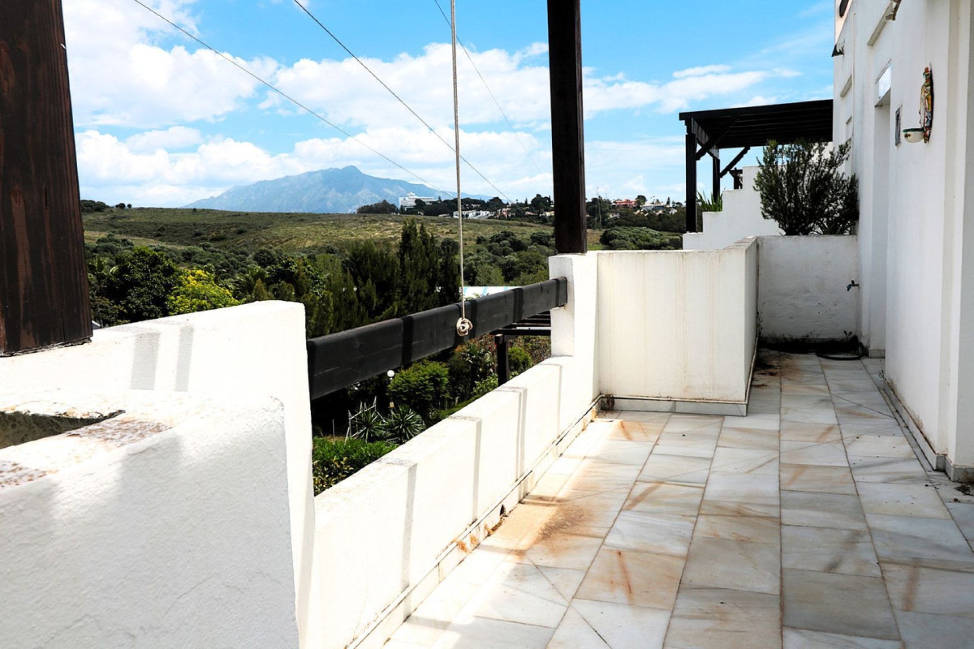 Resale - Apartment - Penthouse - Estepona - Bel Air