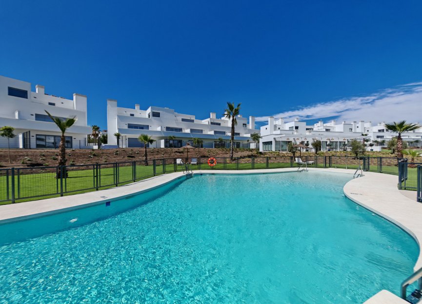 Resale - Apartment - Penthouse - Estepona - Cancelada