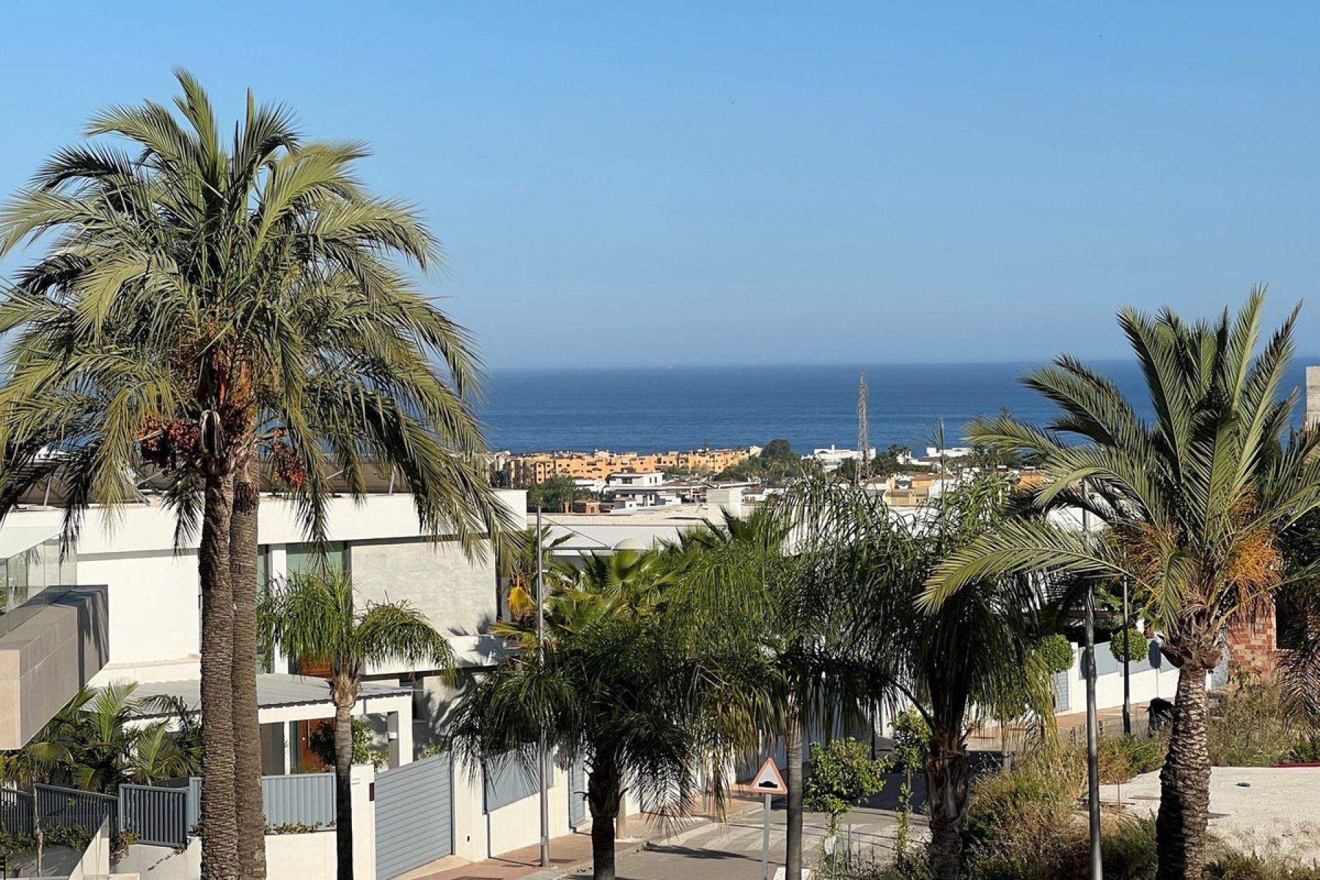 Resale - Apartment - Penthouse - Estepona - Cancelada