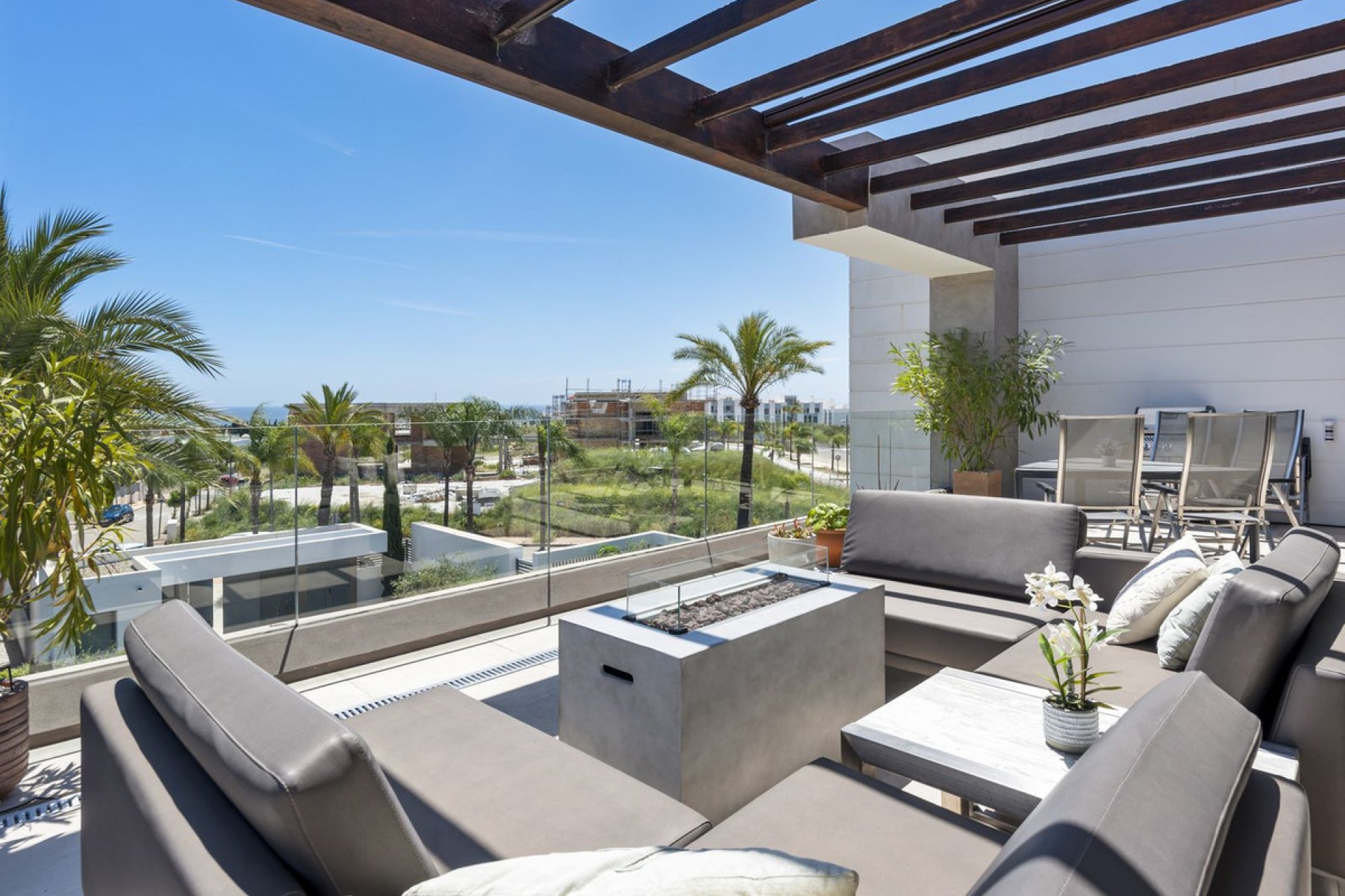 Resale - Apartment - Penthouse - Estepona - Cancelada