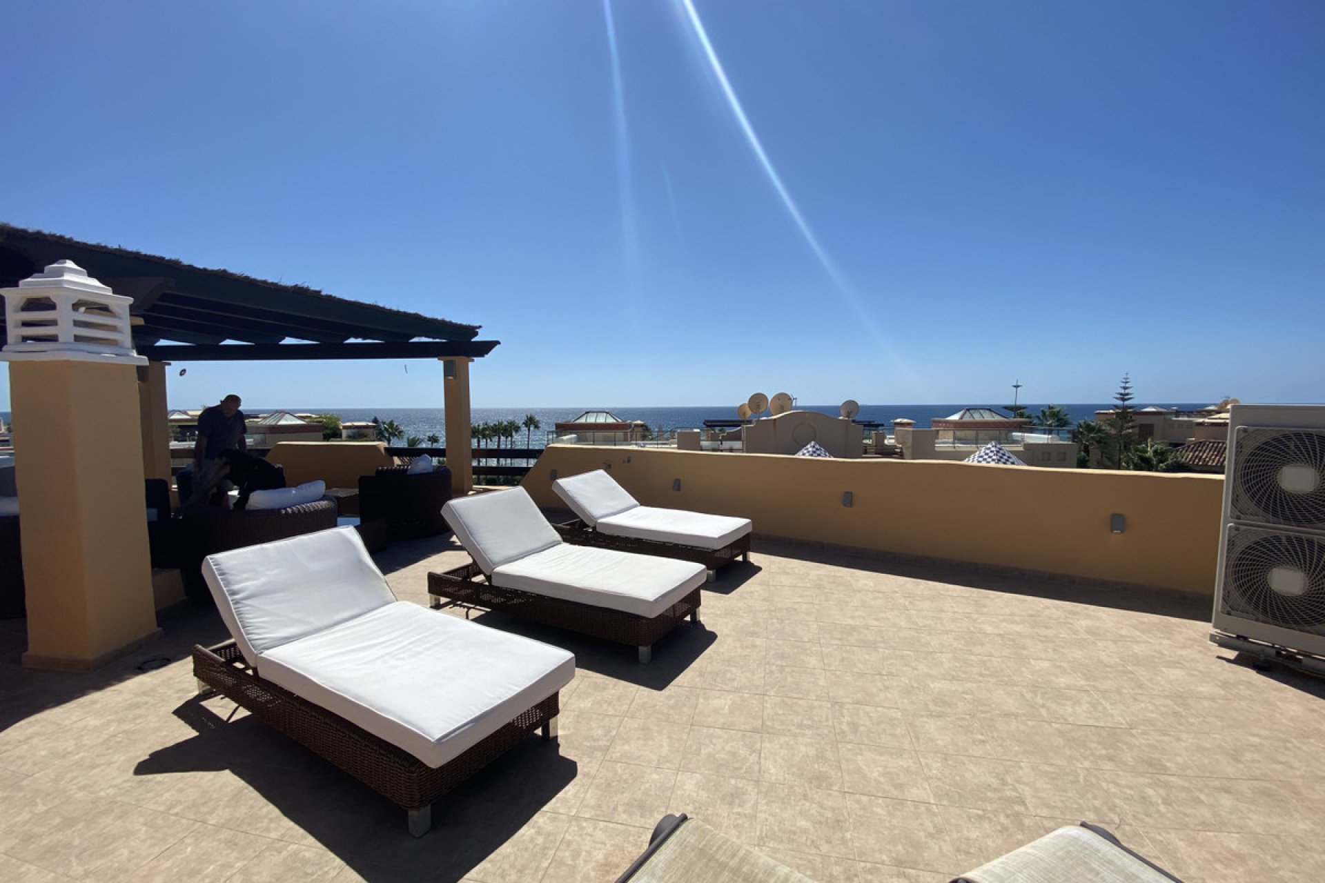 Resale - Apartment - Penthouse - Estepona - Costalita