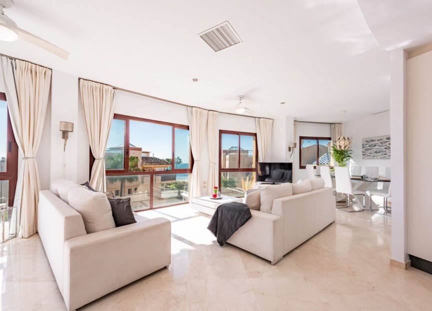 Resale - Apartment - Penthouse - Estepona - Costalita