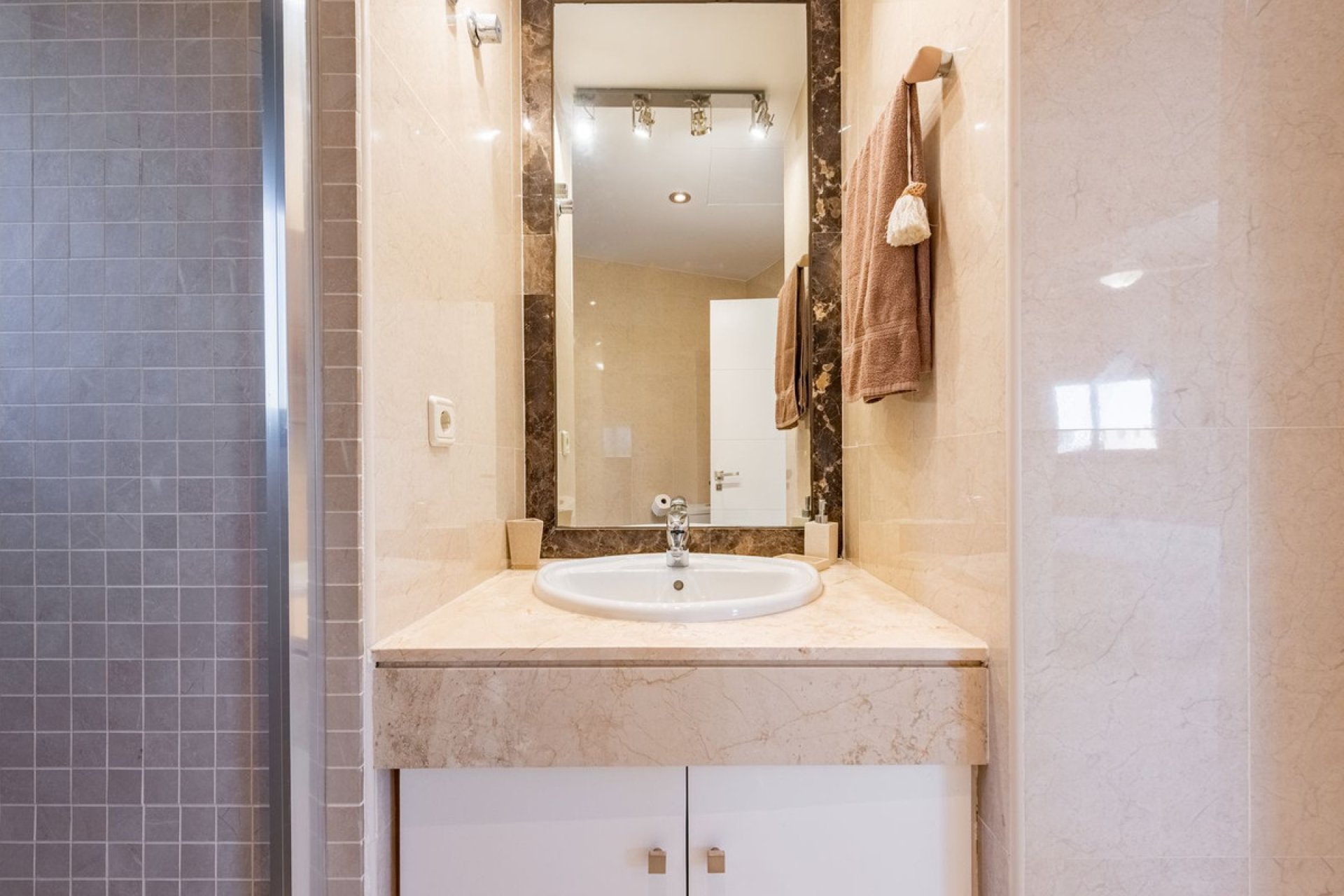 Resale - Apartment - Penthouse - Estepona - Costalita