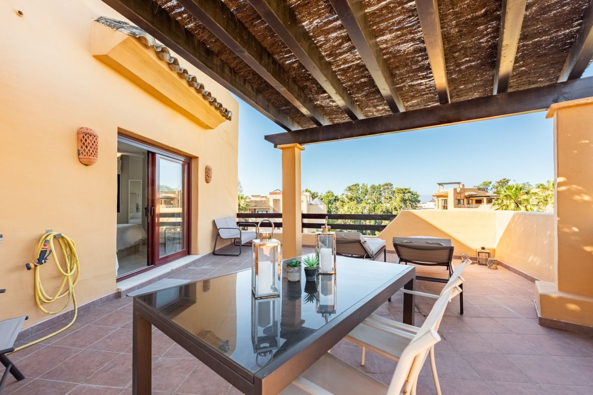 Resale - Apartment - Penthouse - Estepona - Costalita