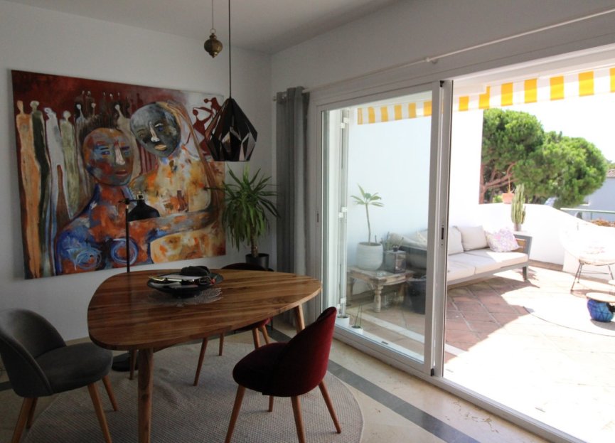 Resale - Apartment - Penthouse - Estepona - El Presidente