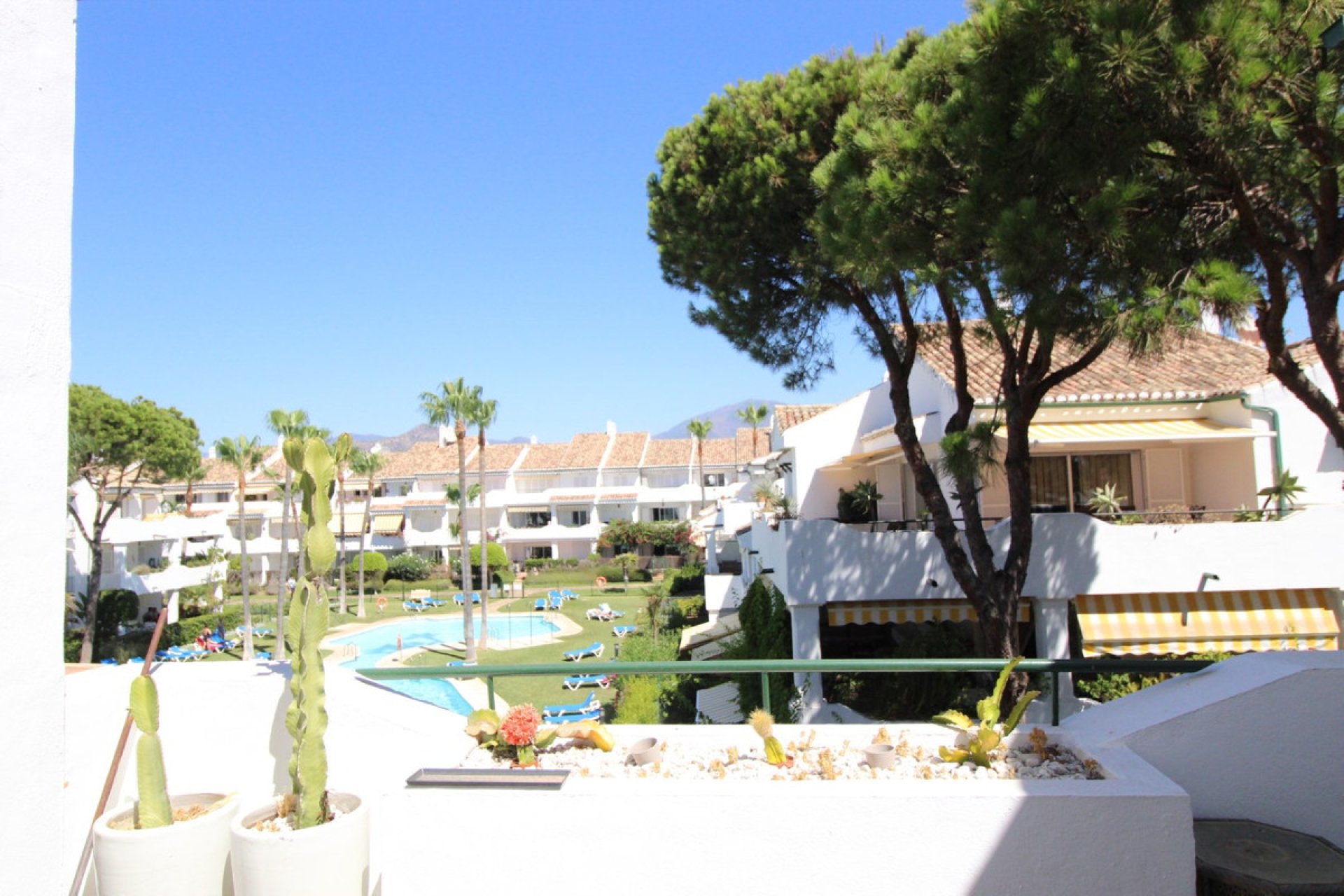 Resale - Apartment - Penthouse - Estepona - El Presidente