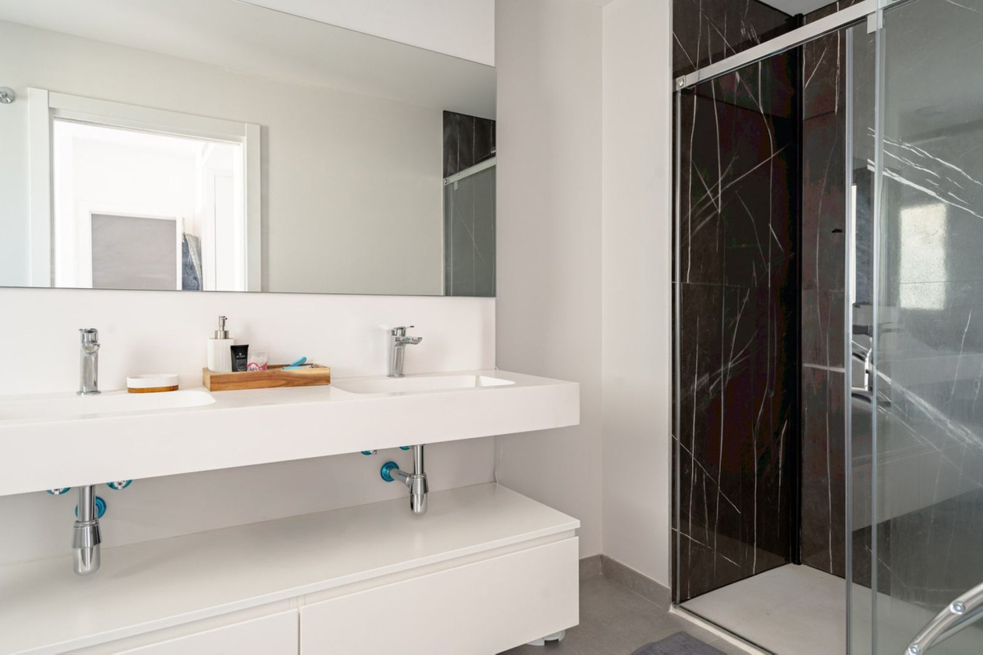 Resale - Apartment - Penthouse - Estepona - Estepona Centro