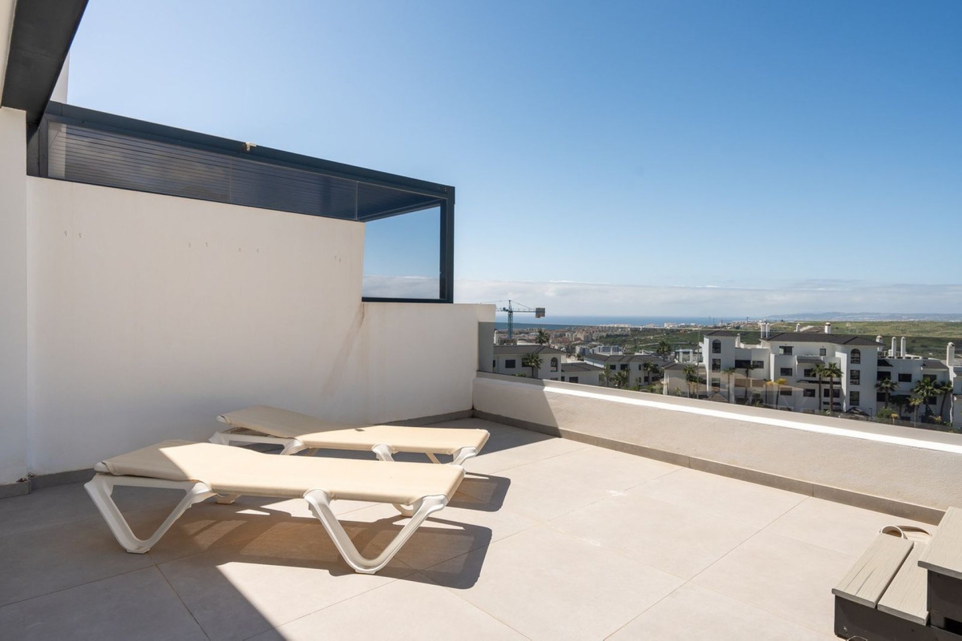 Resale - Apartment - Penthouse - Estepona - Estepona Centro