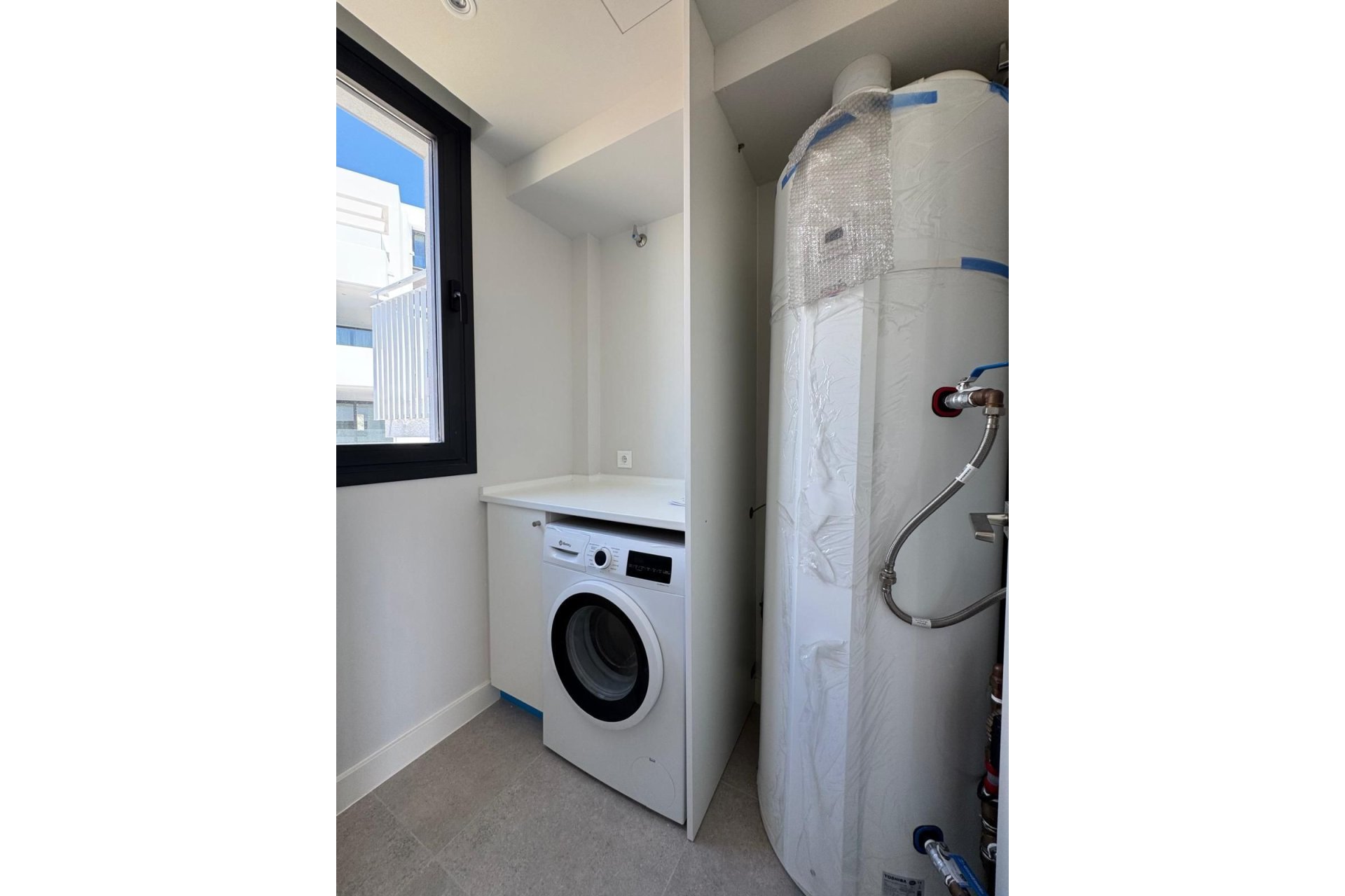 Resale - Apartment - Penthouse - Estepona - Estepona Centro