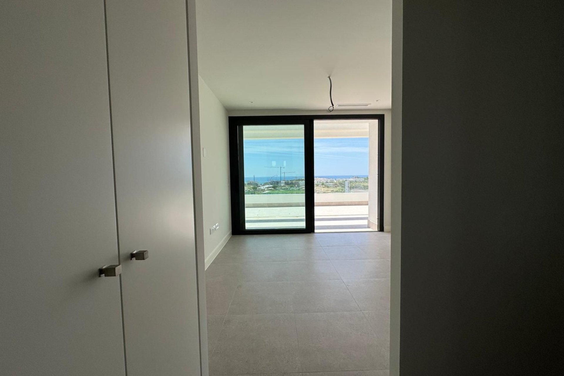 Resale - Apartment - Penthouse - Estepona - Estepona Centro