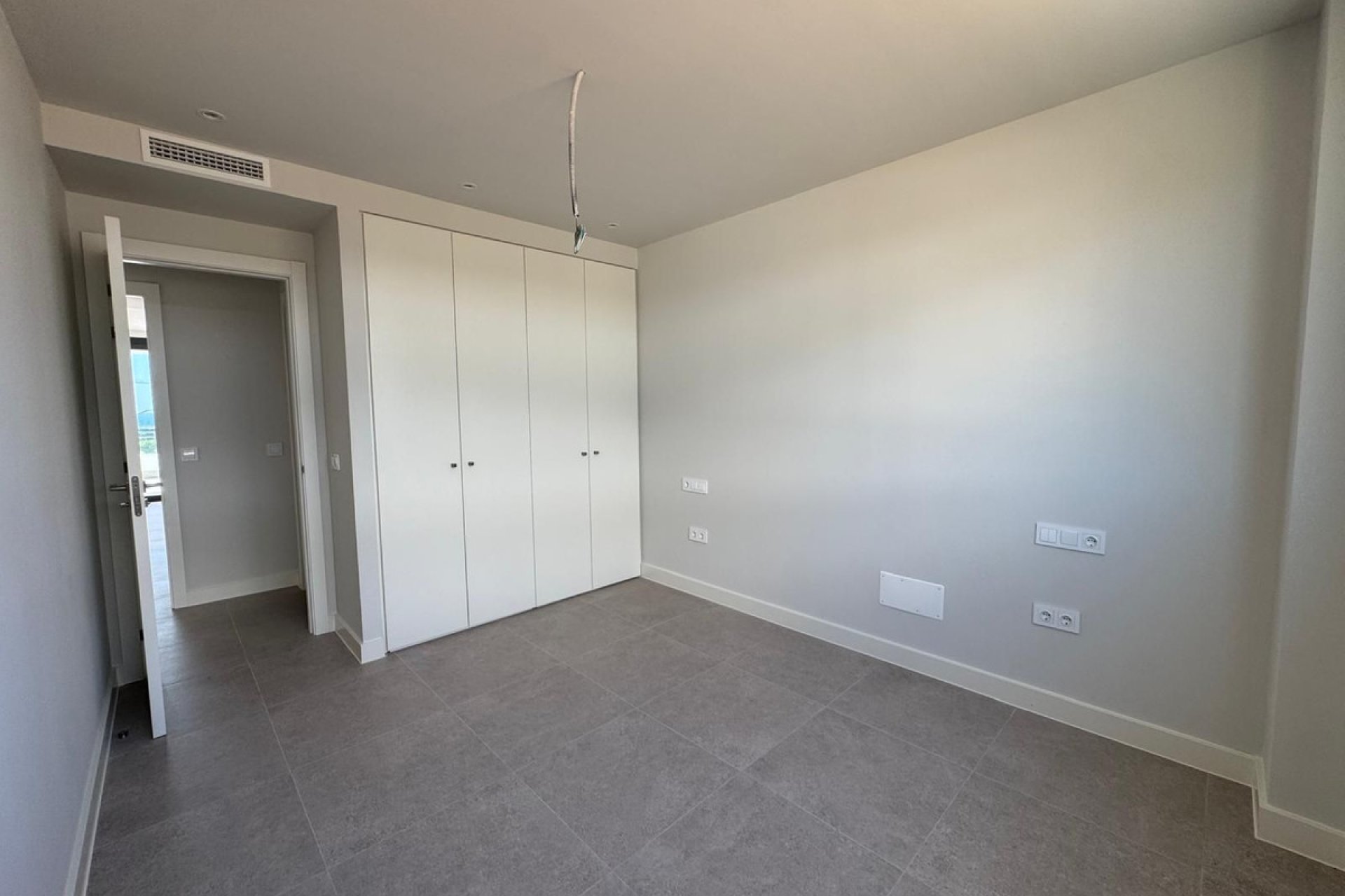 Resale - Apartment - Penthouse - Estepona - Estepona Centro