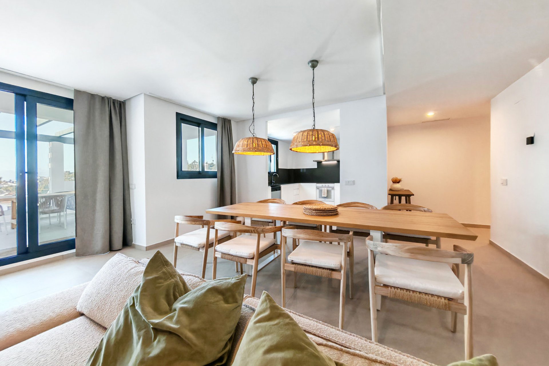 Resale - Apartment - Penthouse - Estepona - Estepona Centro