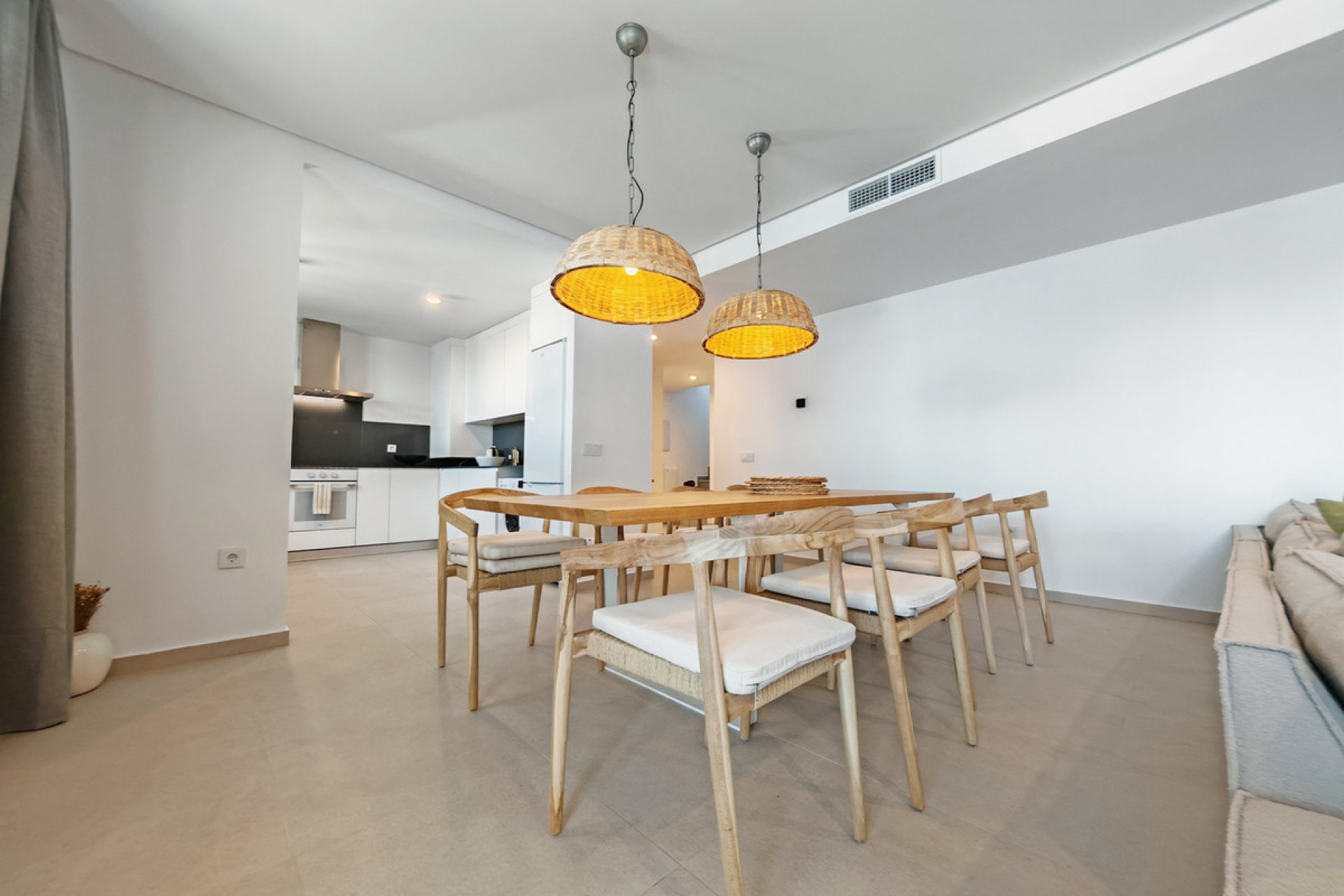 Resale - Apartment - Penthouse - Estepona - Estepona Centro