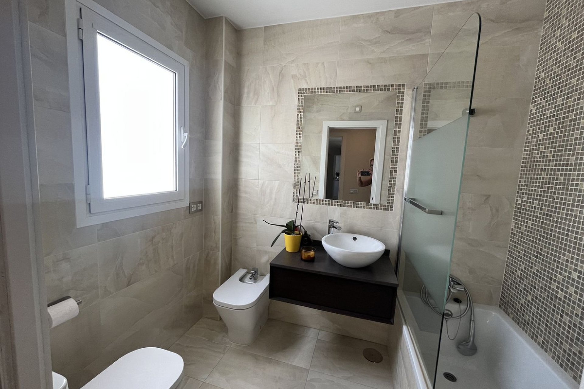 Resale - Apartment - Penthouse - Estepona - Estepona Centro