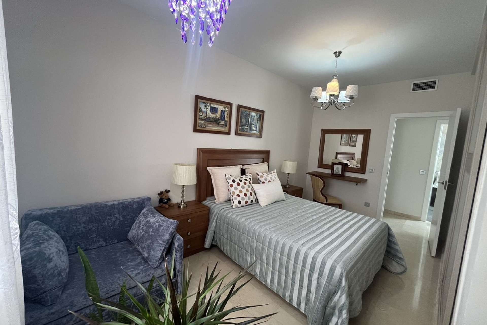 Resale - Apartment - Penthouse - Estepona - Estepona Centro