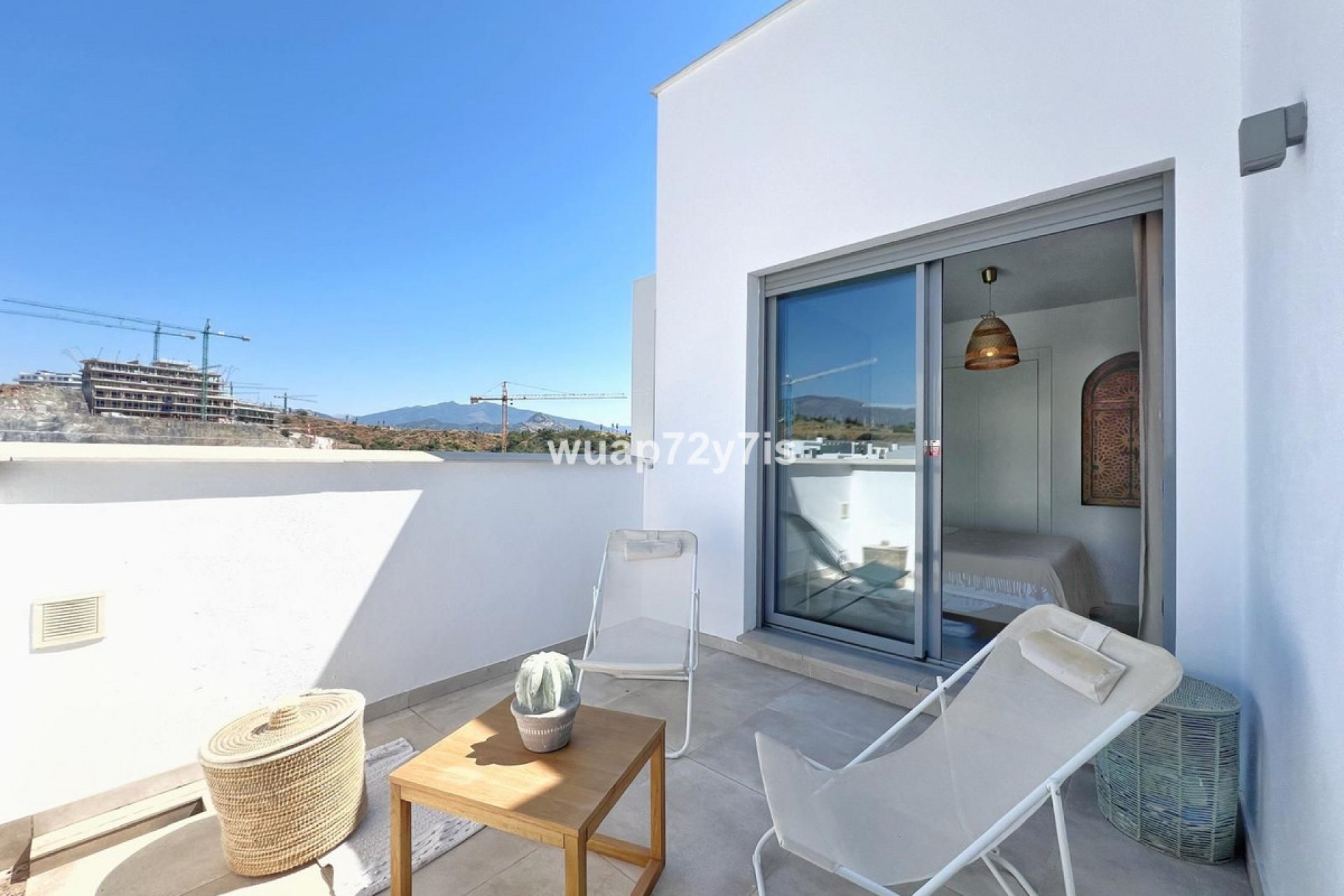 Resale - Apartment - Penthouse - Estepona - Estepona Centro