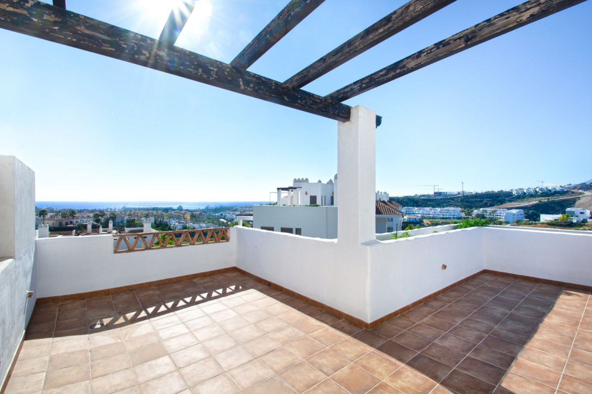 Resale - Apartment - Penthouse - Estepona - Estepona Centro