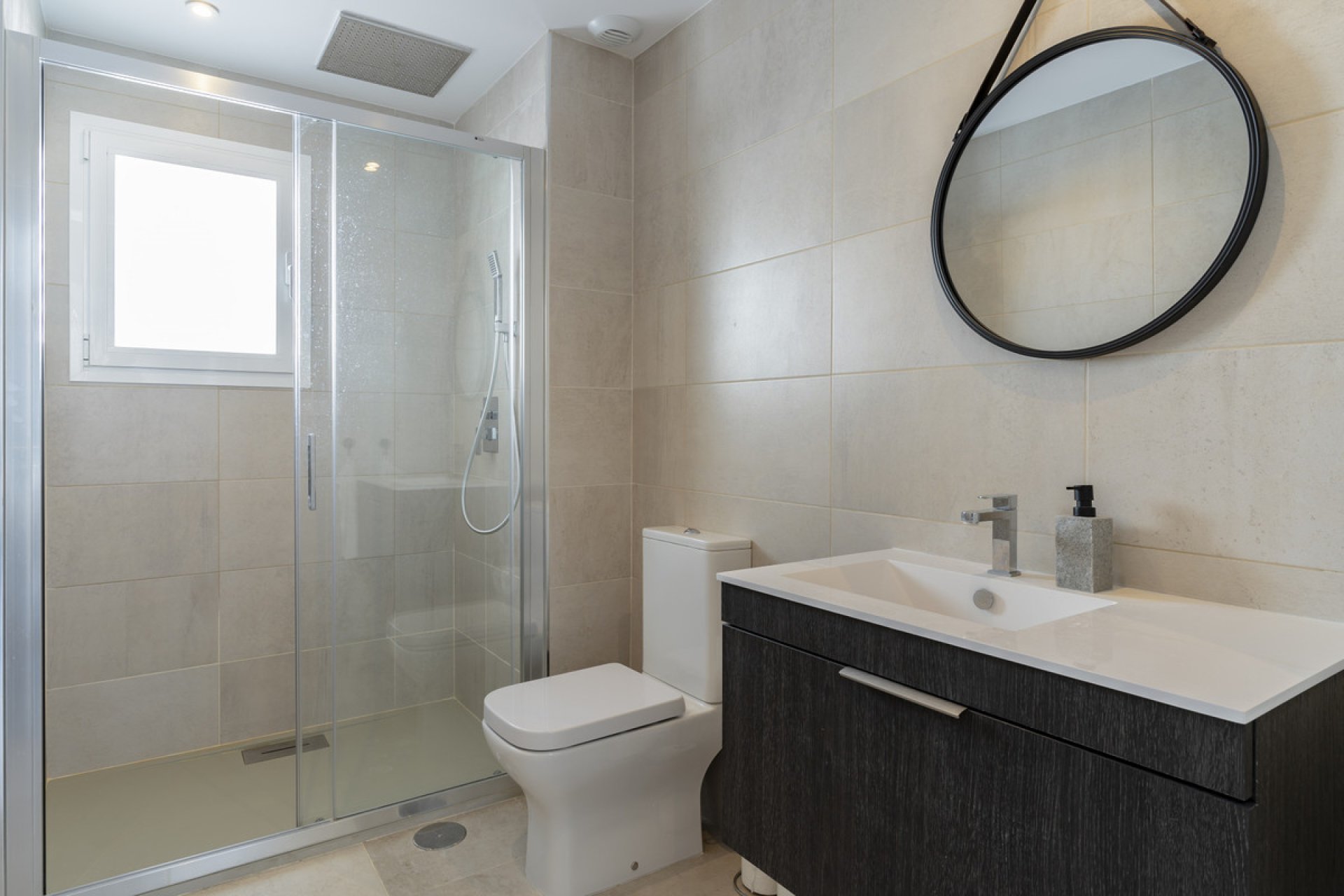 Resale - Apartment - Penthouse - Estepona - Estepona Centro