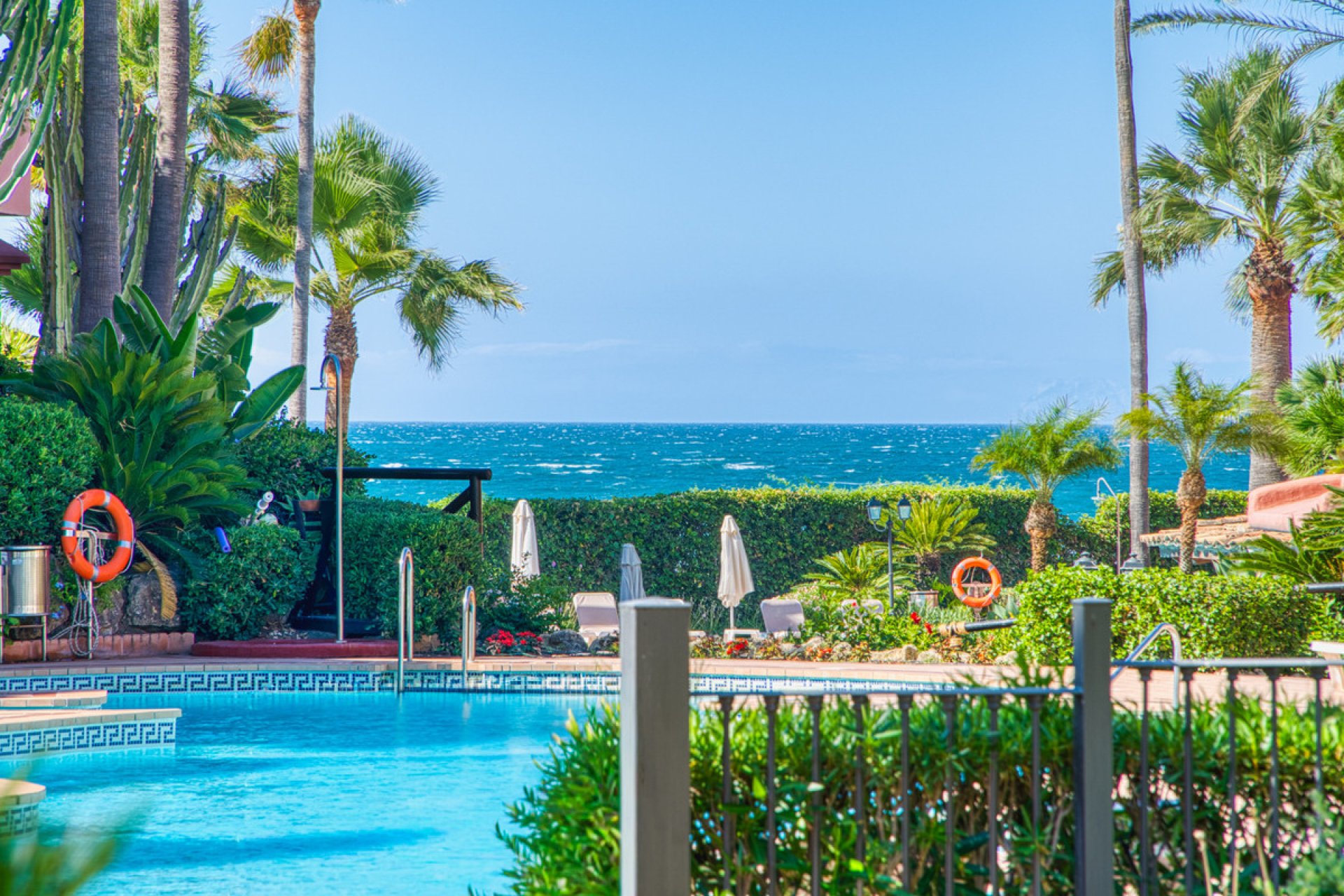 Resale - Apartment - Penthouse - Estepona - Estepona Centro