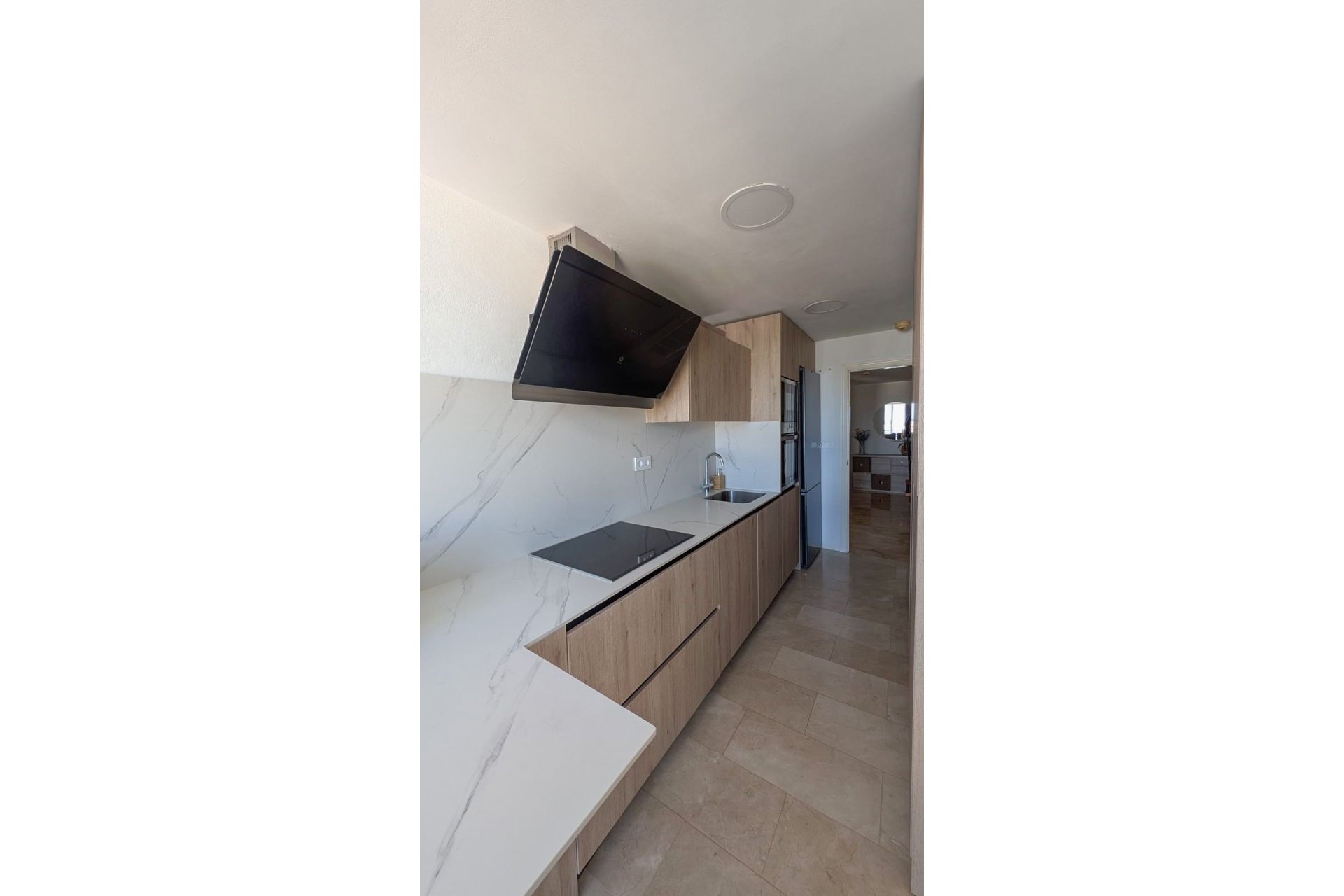 Resale - Apartment - Penthouse - Estepona - Estepona Centro