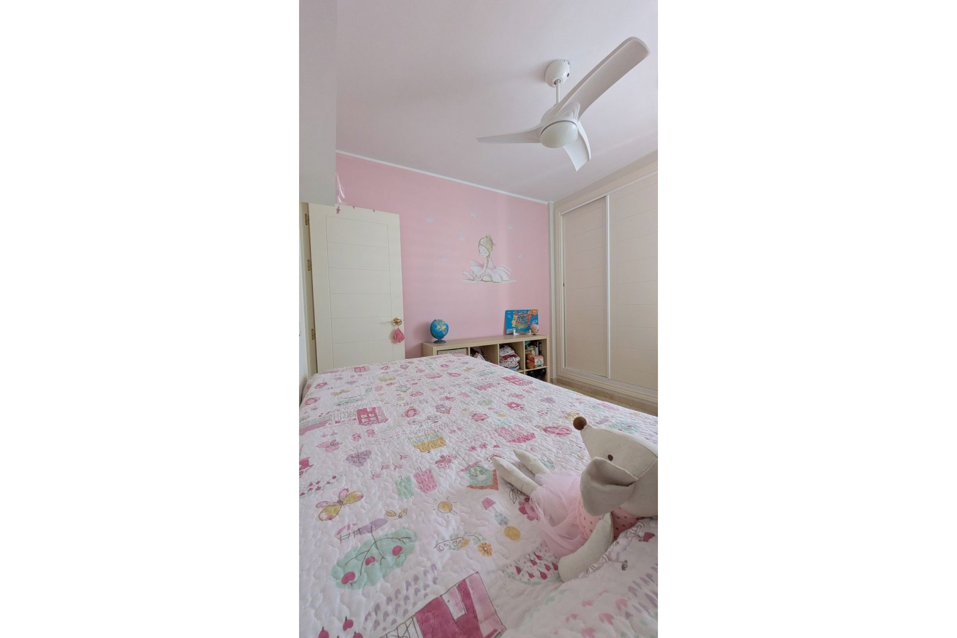 Resale - Apartment - Penthouse - Estepona - Estepona Centro