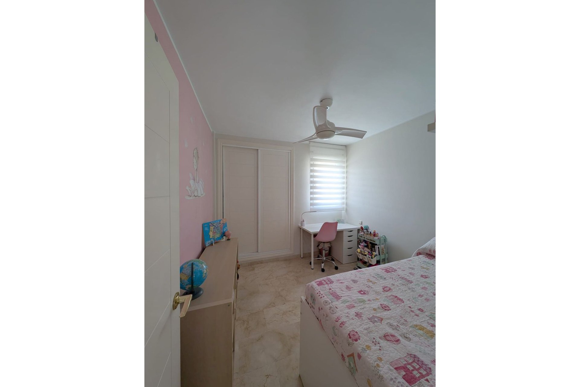 Resale - Apartment - Penthouse - Estepona - Estepona Centro