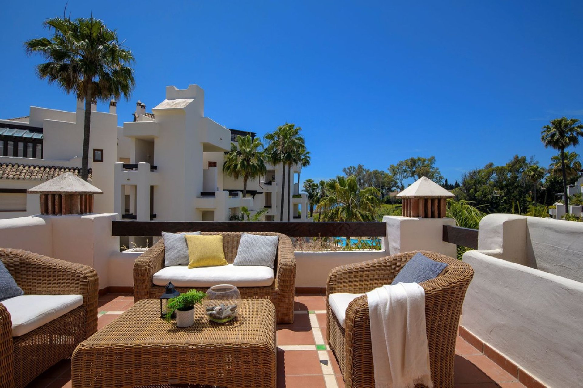 Resale - Apartment - Penthouse - Estepona - Estepona Centro