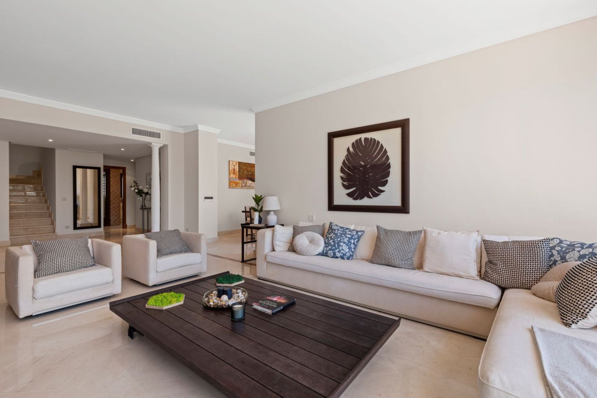 Resale - Apartment - Penthouse - Estepona - Estepona Centro