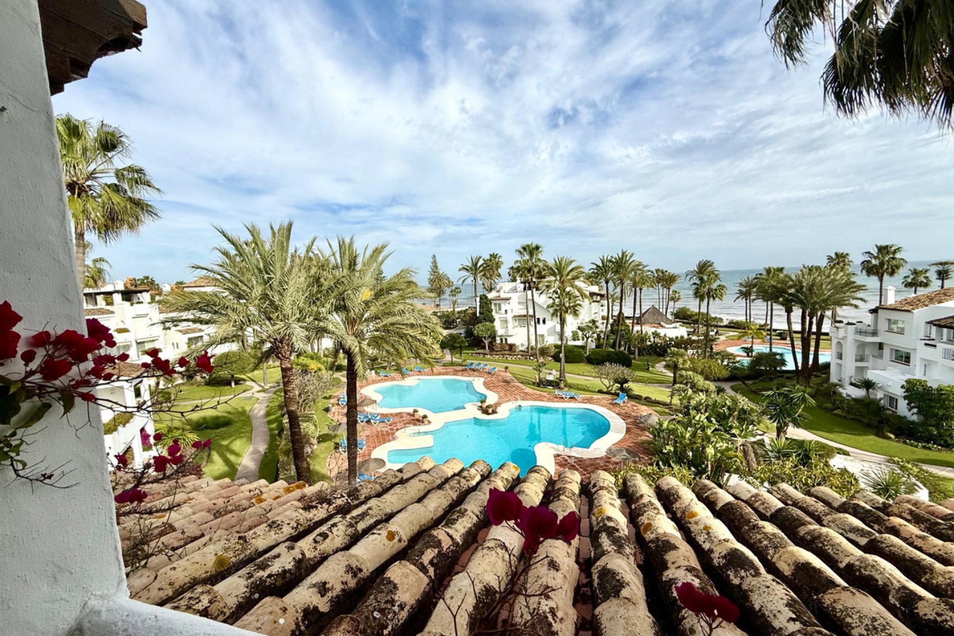 Resale - Apartment - Penthouse - Estepona - Estepona Centro