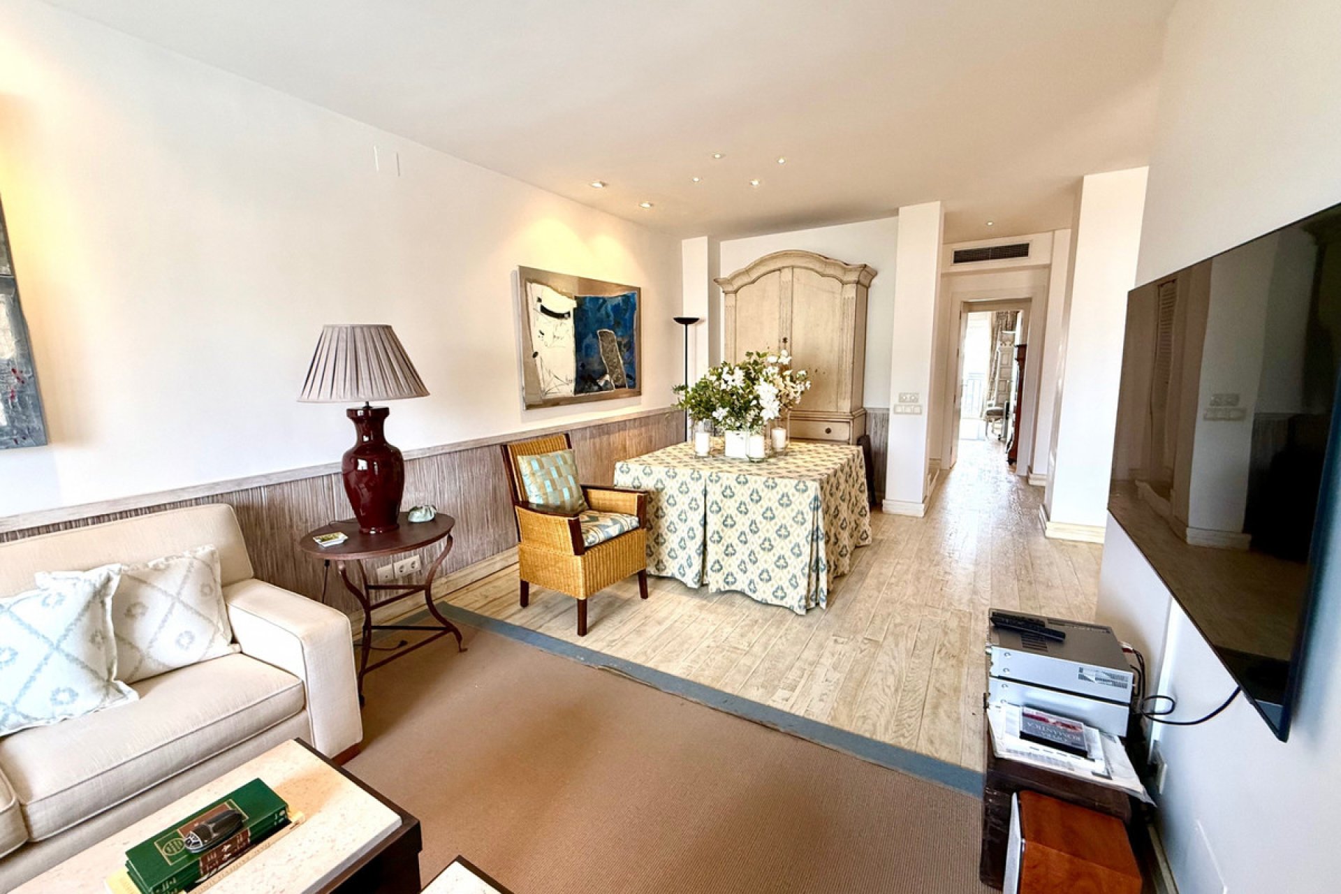 Resale - Apartment - Penthouse - Estepona - Estepona Centro