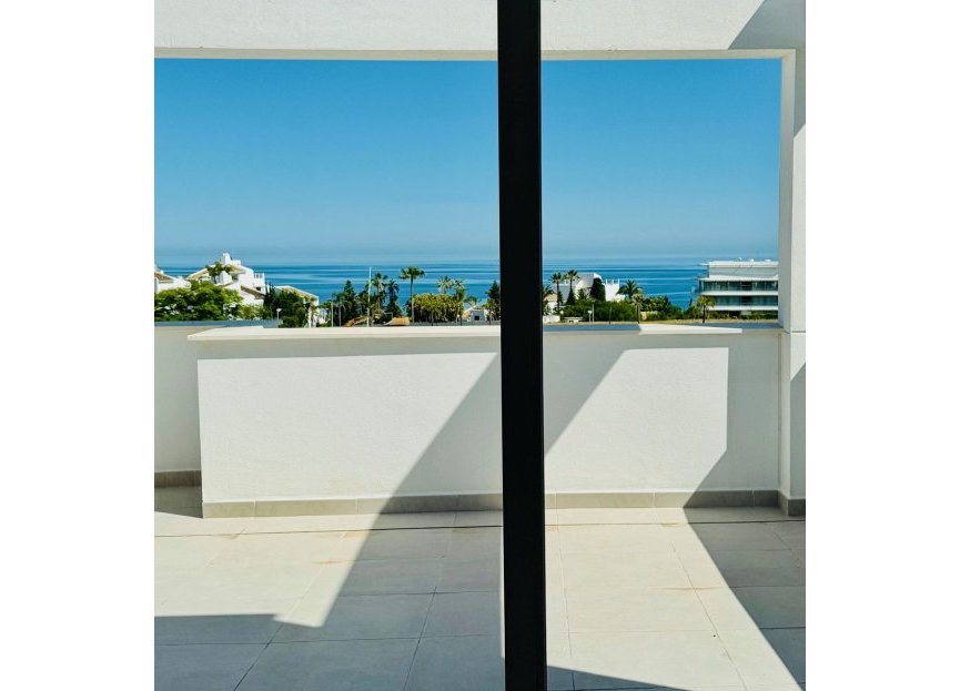 Resale - Apartment - Penthouse - Estepona - Estepona Centro